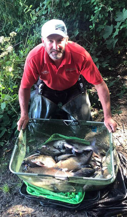 Eddie with his winning catch