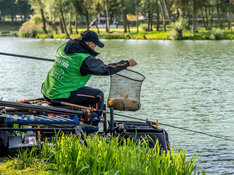 Ben Hagg in action from Match This peg 23